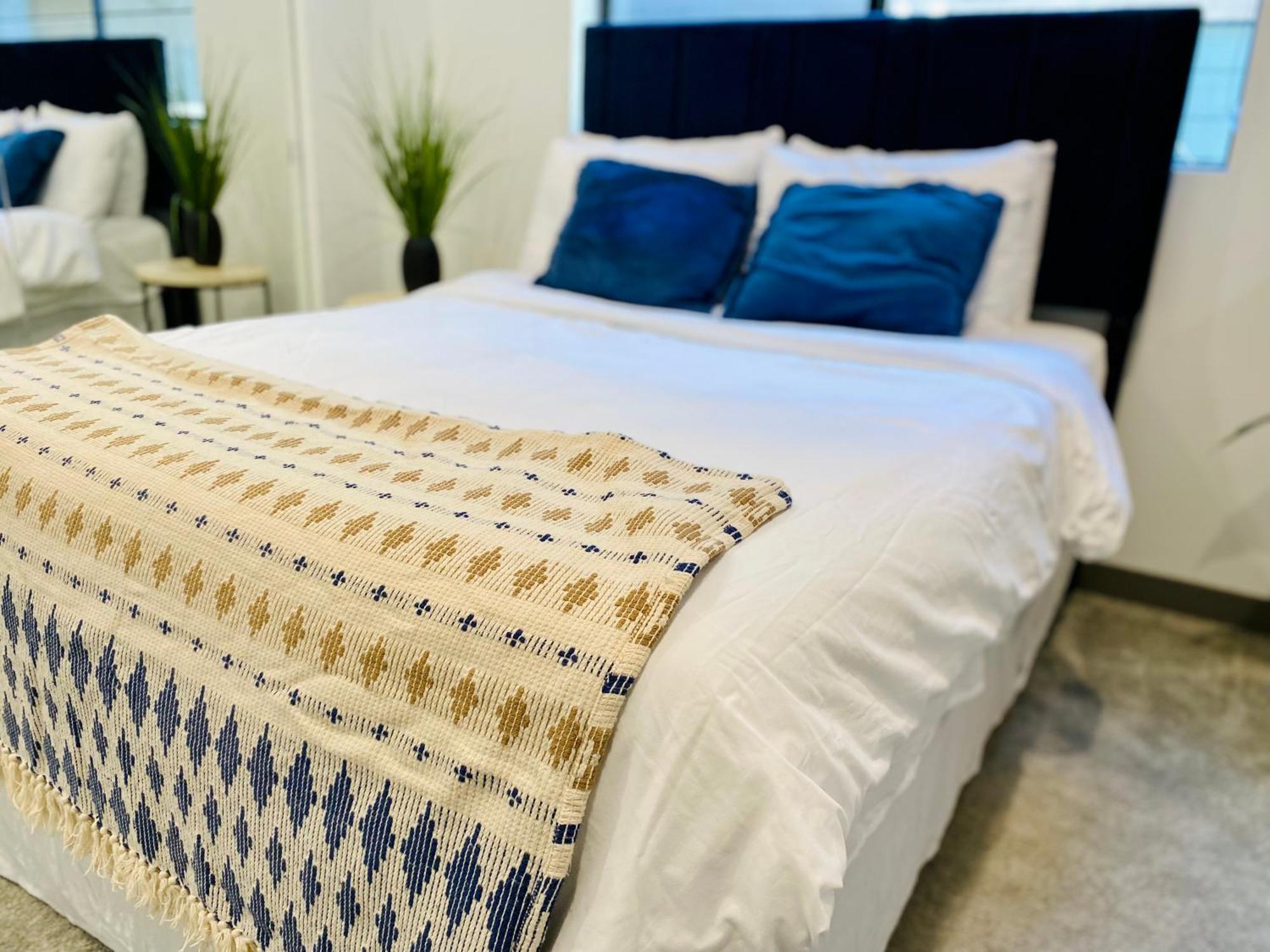 Beautiful Hollywood 1bd Loft Private Rooftop Los Ángeles